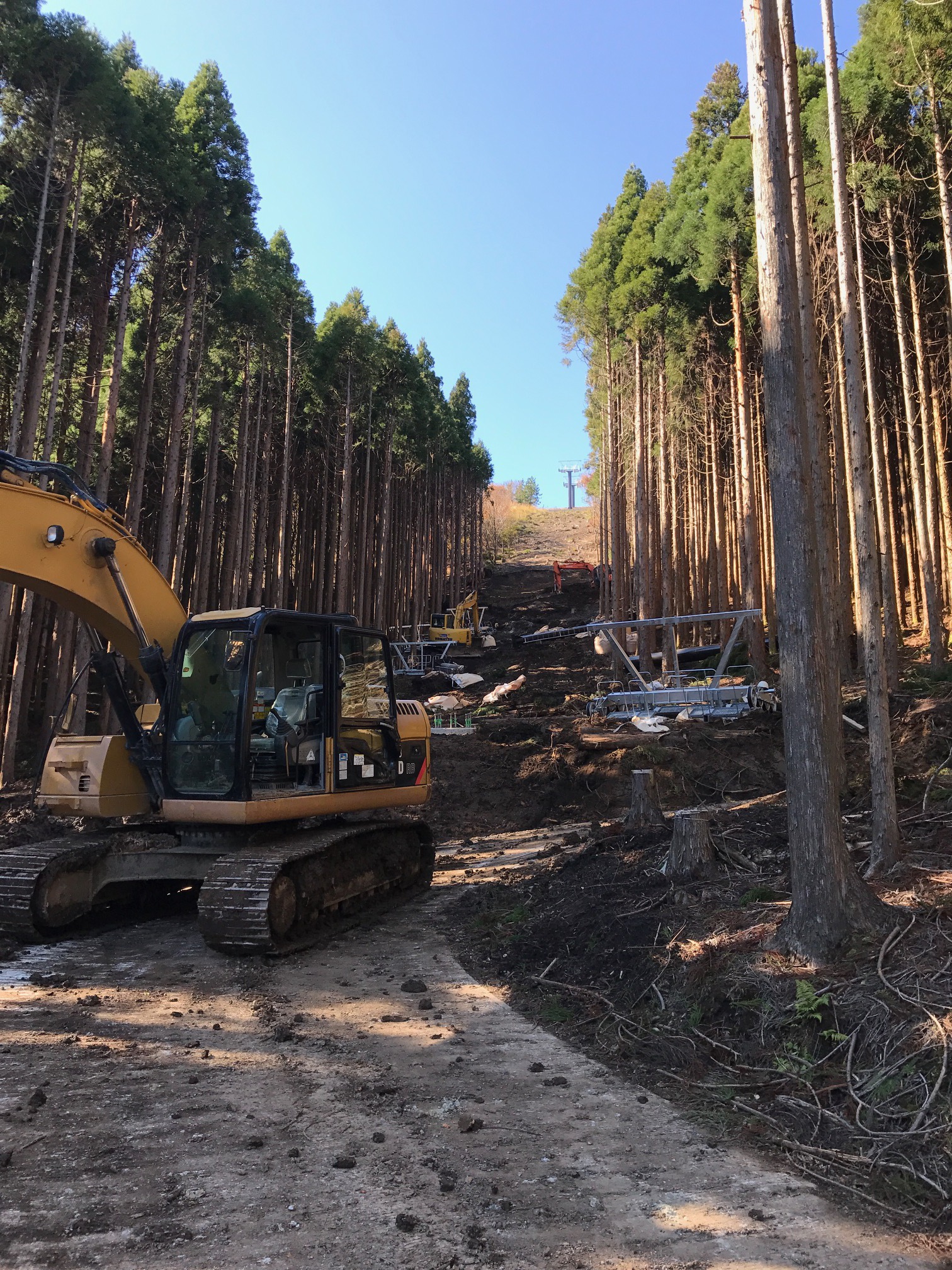 北濃工務店リフト等整備業